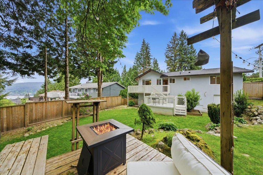 4158 Mt Seymour Parkway North Vancouver, BC - 21