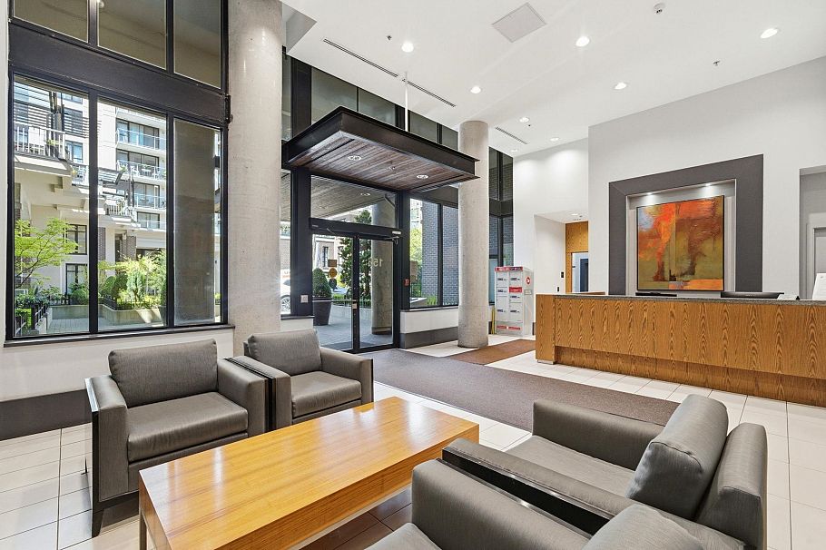405 155 W 1st Street North Vancouver, BC - 26