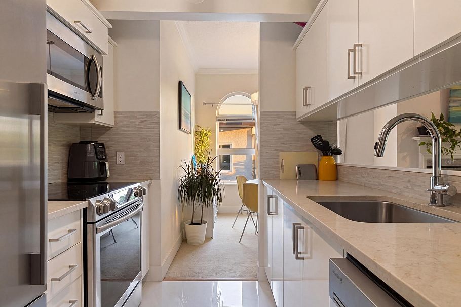 307 2256 W 7th Avenue Vancouver, BC - 12