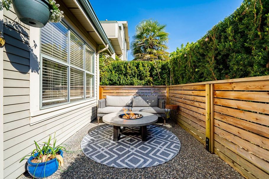 11 229 E 8th Street North Vancouver, BC - 28