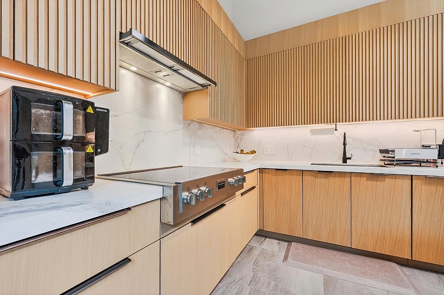 423 Greensboro Place Vancouver, BC - 6