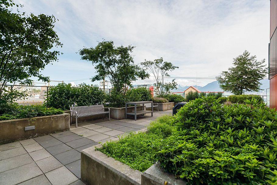 1001 933 E Hastings Street Vancouver, BC - 20
