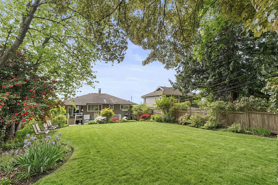 962 Whitchurch Street North Vancouver, BC - 21