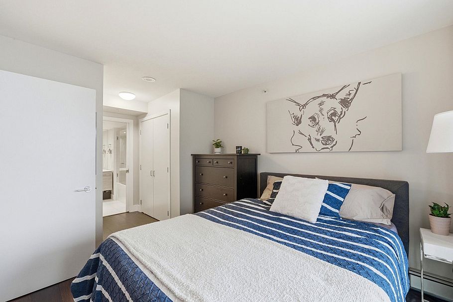 405 155 W 1st Street North Vancouver, BC - 16