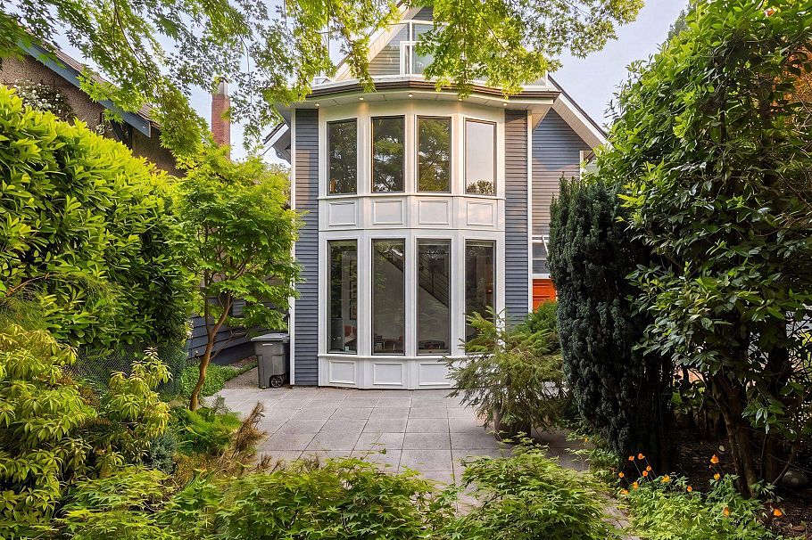3542 W 2nd Avenue Vancouver, BC - 27