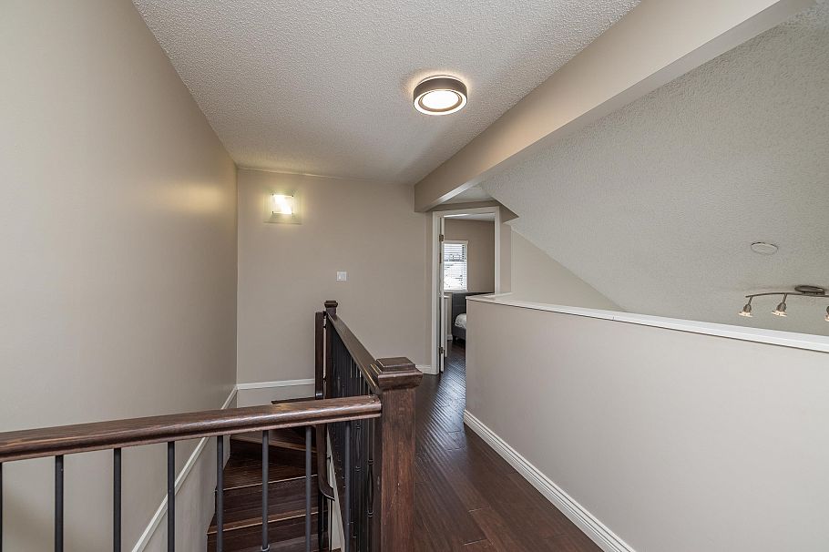 863 Roche Point Drive North Vancouver, BC - 22