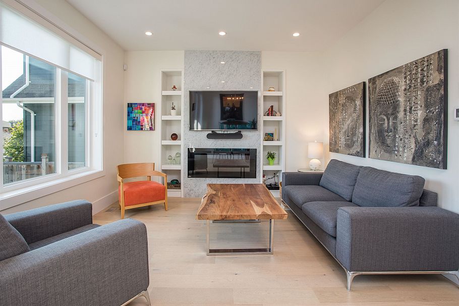 341 E 13th Street North Vancouver, BC - 18