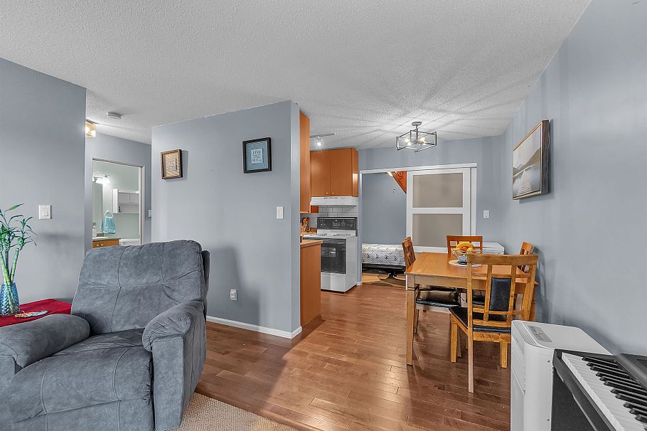 107 170 E 3rd Street North Vancouver, BC - 16
