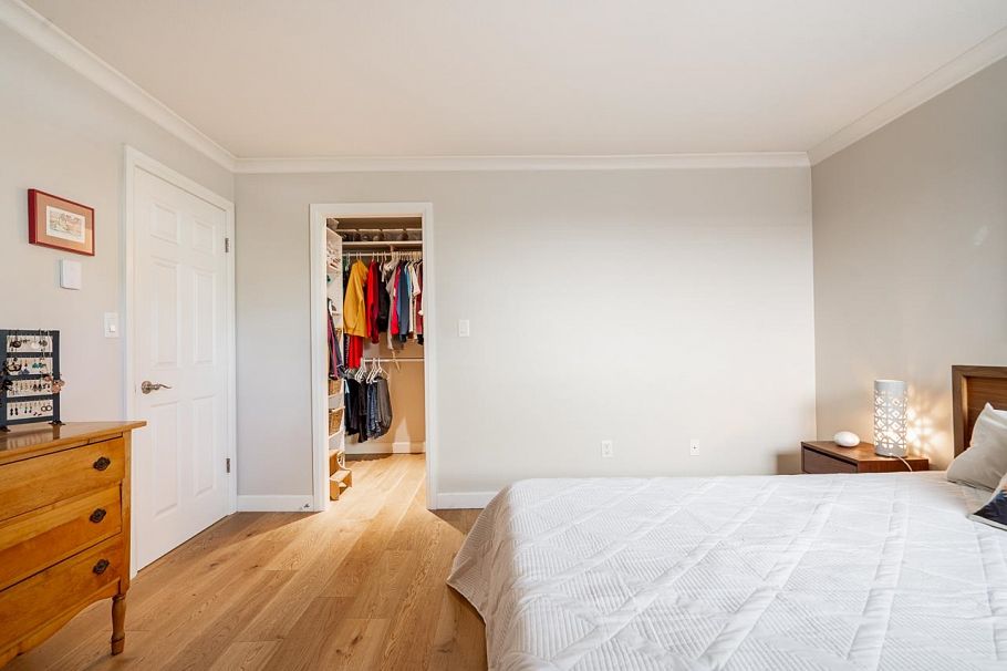 11 229 E 8th Street North Vancouver, BC - 20