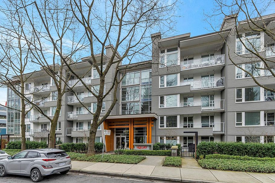 216 255 W 1st Street North Vancouver, BC - 26