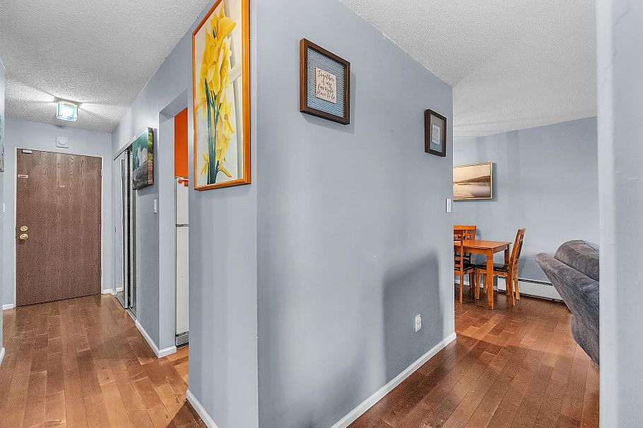 107 170 E 3rd Street North Vancouver, BC - 9