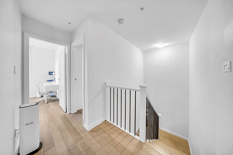 2021 W 10th Avenue Vancouver, BC - 10