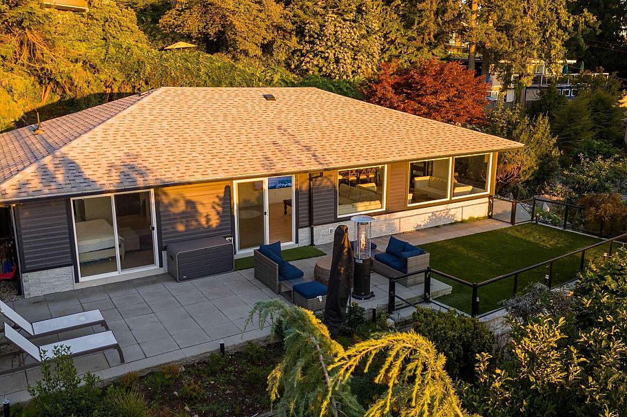 3812 Dalkeith Drive North Vancouver, BC - 24