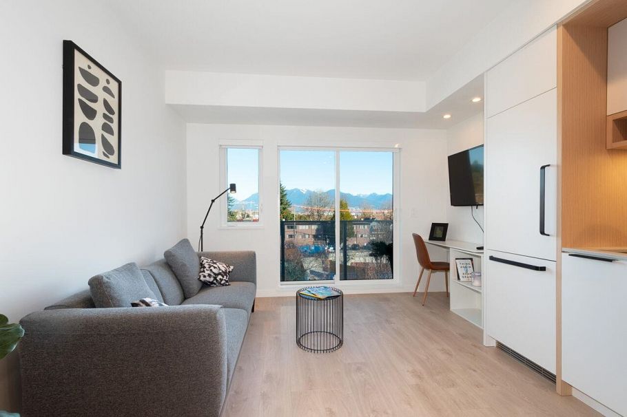 310 2520 Guelph Street Vancouver, BC - 10