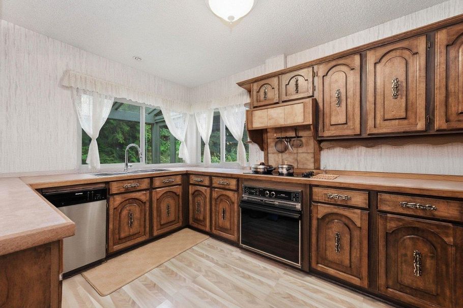 4786 Armour Court North Vancouver, BC - 9