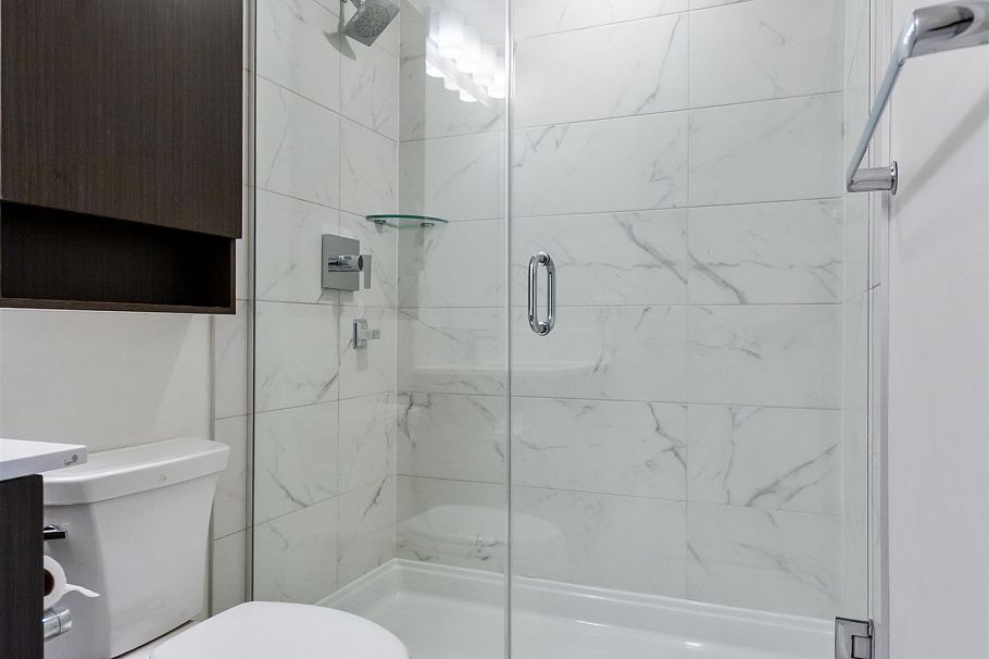310 719 W 3rd Street North Vancouver, BC - 15