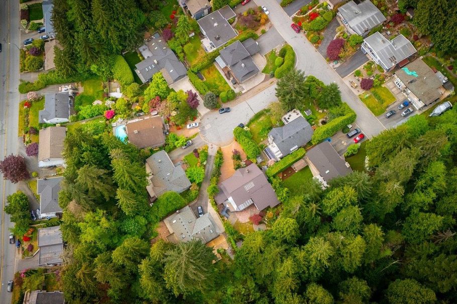 4786 Armour Court North Vancouver, BC - 36