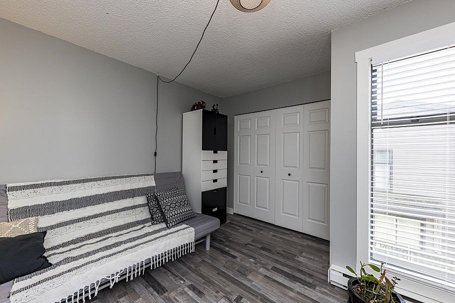 3132 Lonsdale Avenue North Vancouver, BC - 27