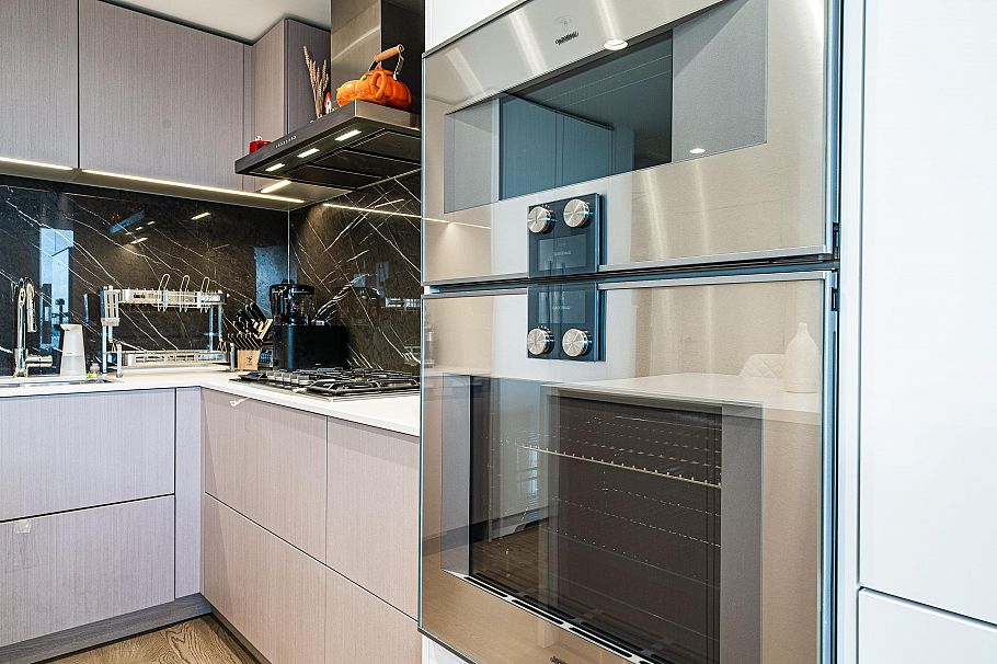 2102 1632 Lions Gate Lane North Vancouver, BC - 10