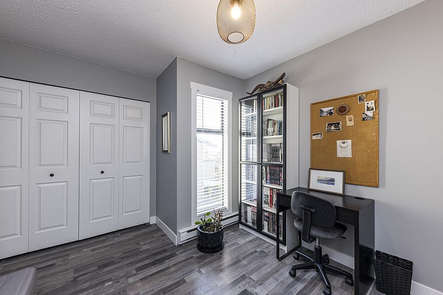 3132 Lonsdale Avenue North Vancouver, BC - 28