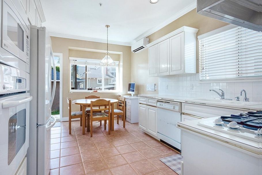 2933 Waterloo Street Vancouver, BC - 6