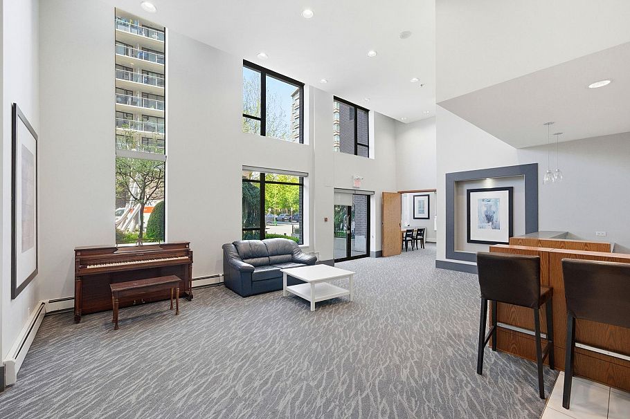 405 155 W 1st Street North Vancouver, BC - 23
