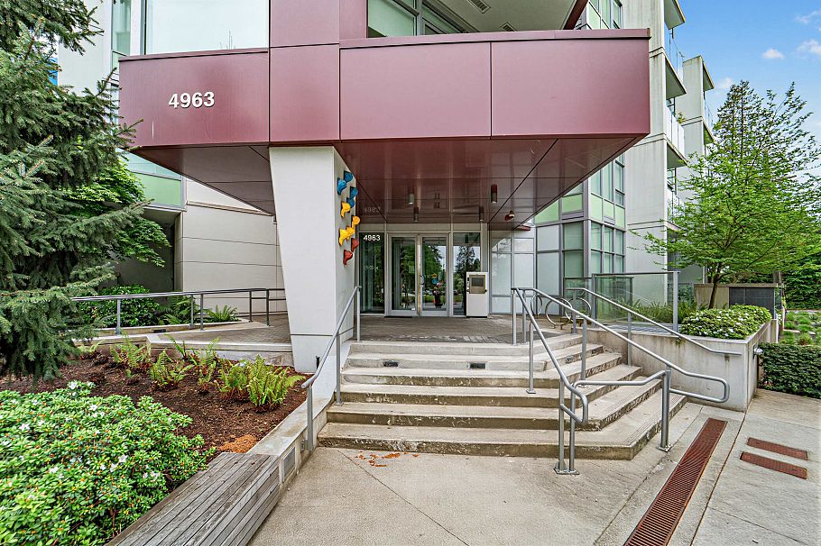 304 4963 Cambie Street Vancouver, BC - 24