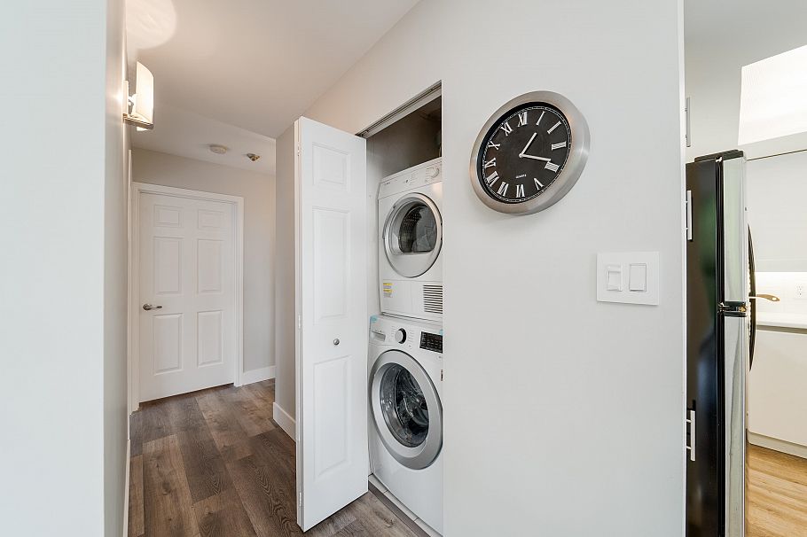 203 408 Lonsdale Avenue North Vancouver, BC - 17