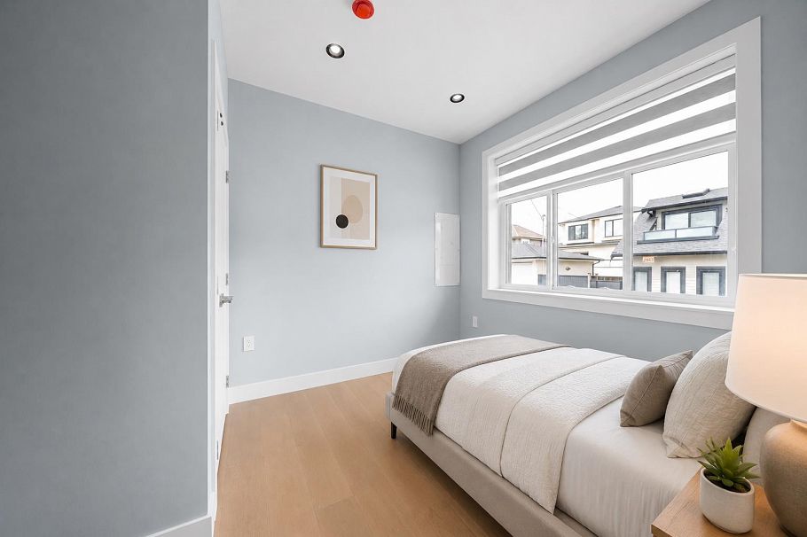 2 2559 W King Edward Avenue Vancouver, BC - 22