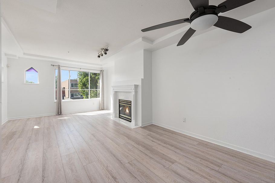 304 6475 Chester Street Vancouver, BC - 4