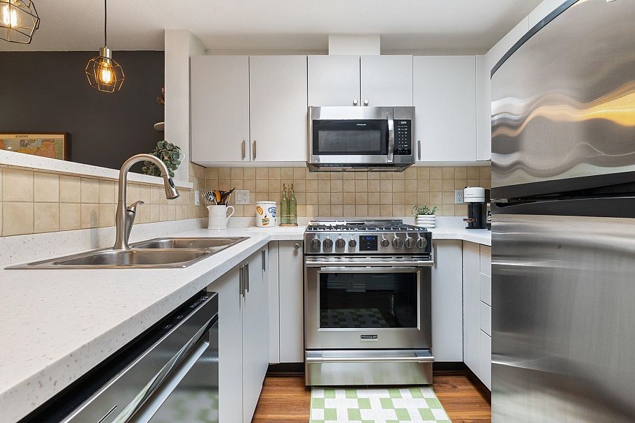 404 2741 E Hastings Street Vancouver, BC - 19