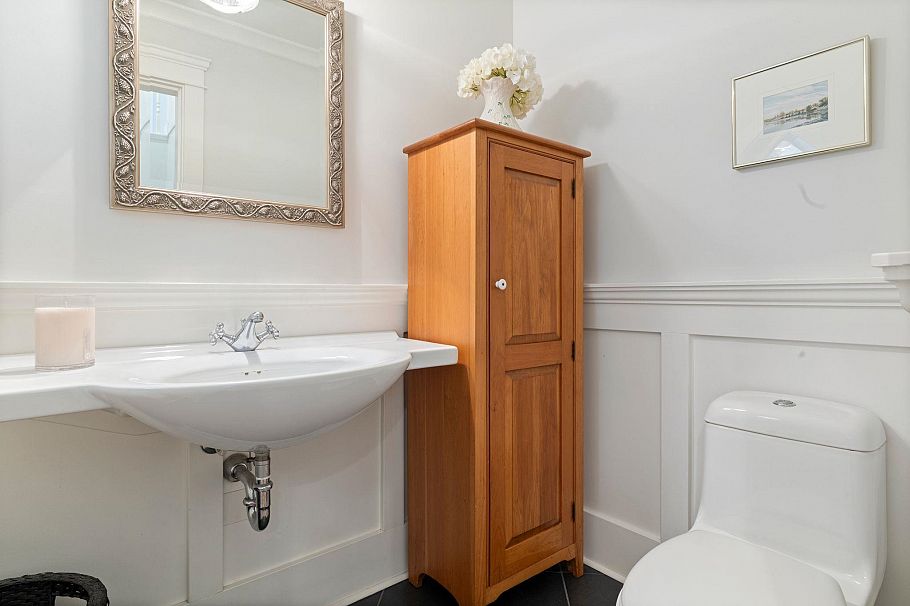 3586 Emerald Drive North Vancouver, BC - 15