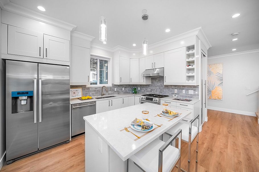 2753 Alma Street Vancouver, BC - 6