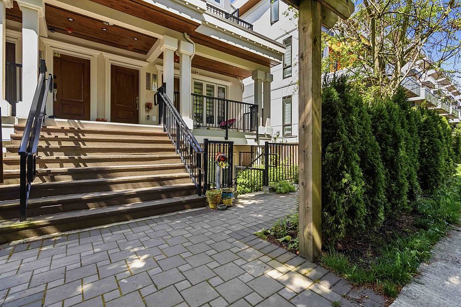 8375 French Street Vancouver, BC - 2