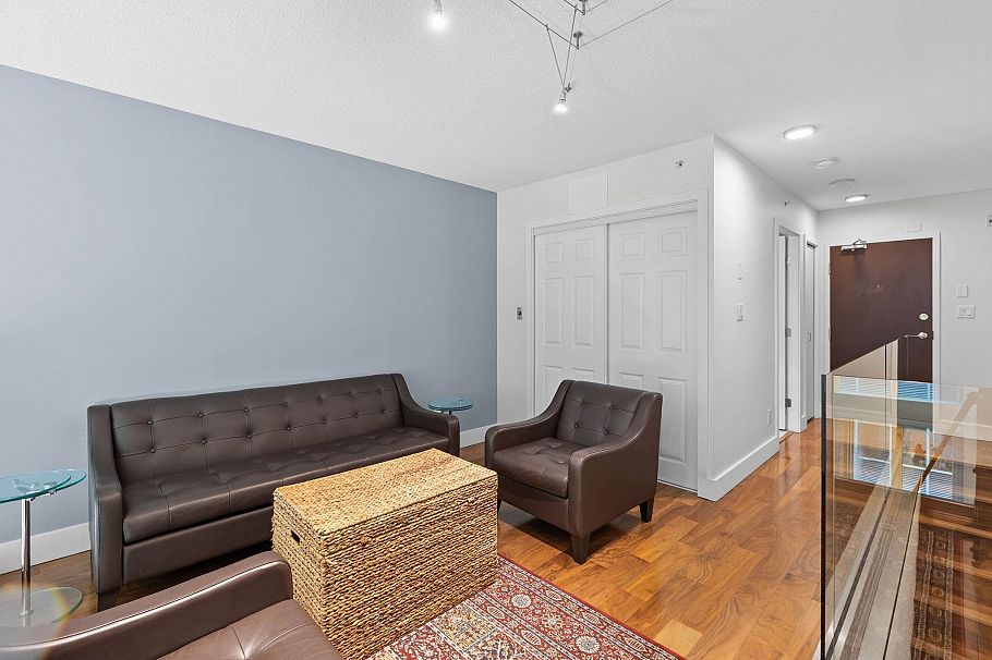409 610 Granville Street Vancouver, BC - 24