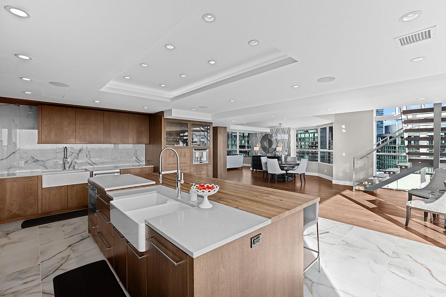 3101 717 Jervis Street Vancouver, BC - 4