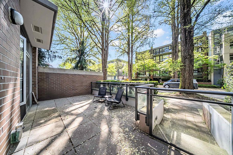 2021 W 10th Avenue Vancouver, BC - 26