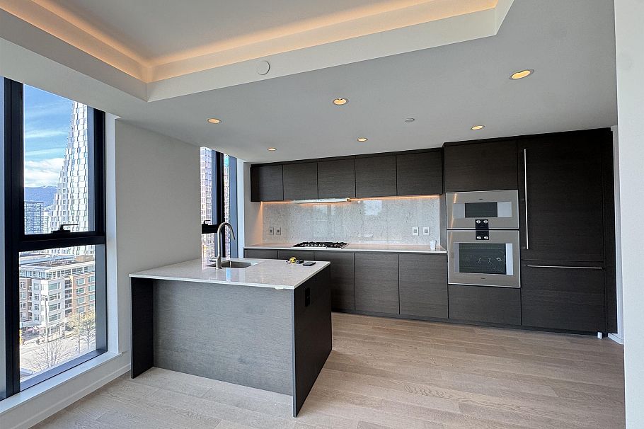 1102 1408 ROBSON STREET, Vancouver BC V6Z 3A9 Vancouver, BC - 2