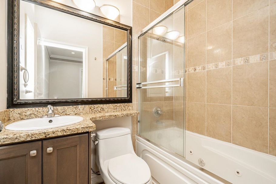 7202 Ross Street Vancouver, BC - 27