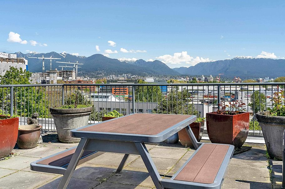 305 350 E 2nd Avenue Vancouver, BC - 22