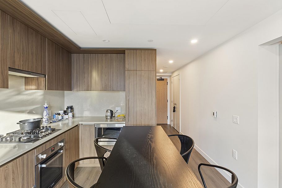 3905 5987 Wilson Avenue Burnaby, BC - 10