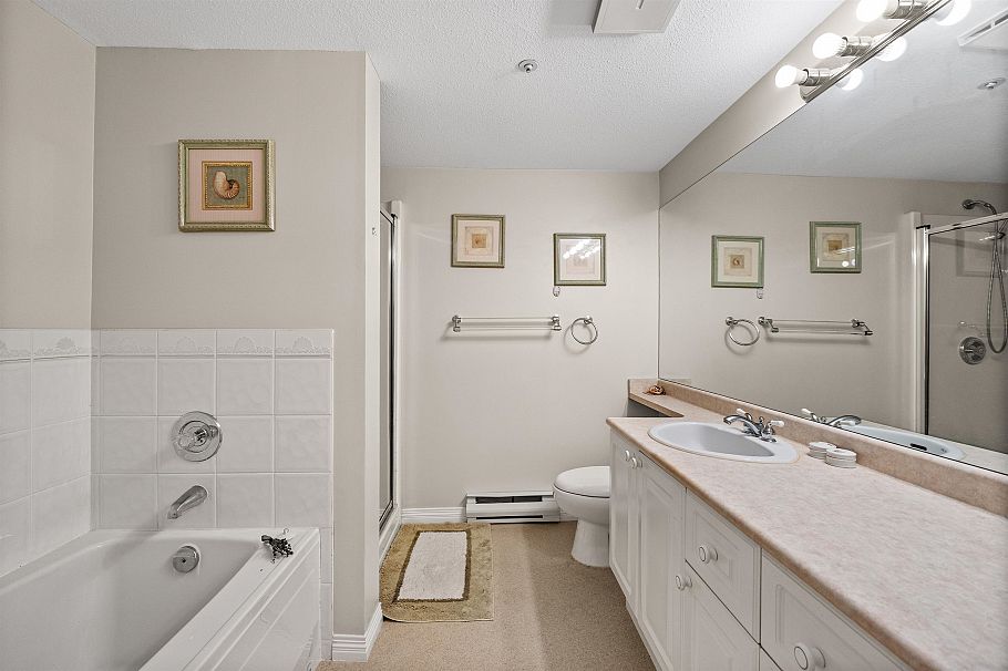 206 1283 Parkgate Avenue North Vancouver, BC - 26