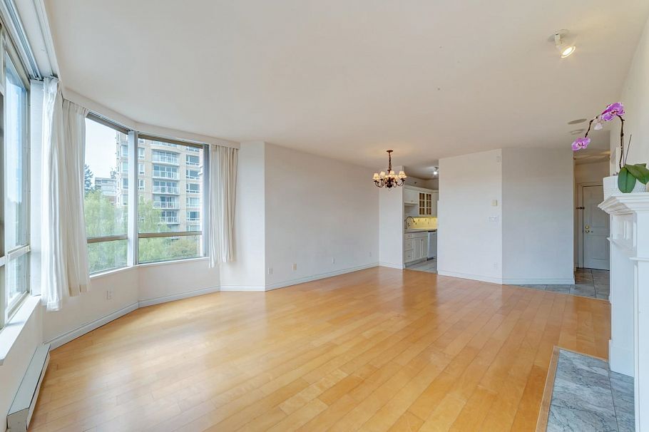 504 2580 Tolmie Street Vancouver, BC - 6