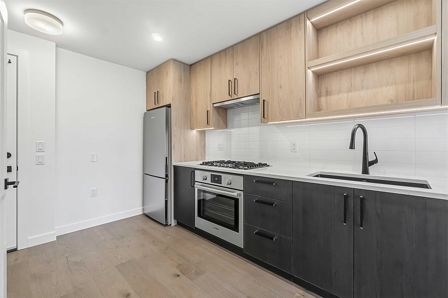310 6859 Cambie Street Vancouver, BC - 10