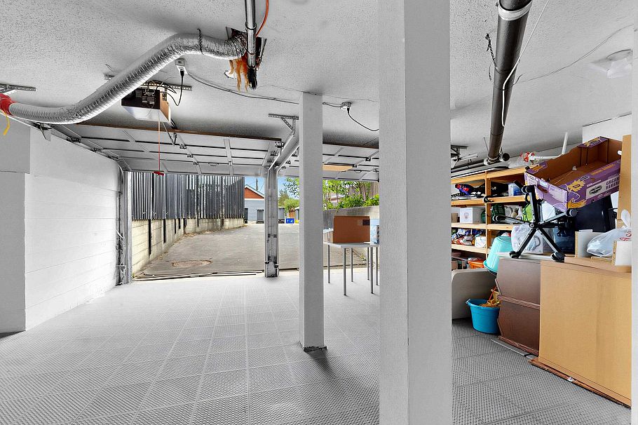 3628 Dunbar Street Vancouver, BC - 26