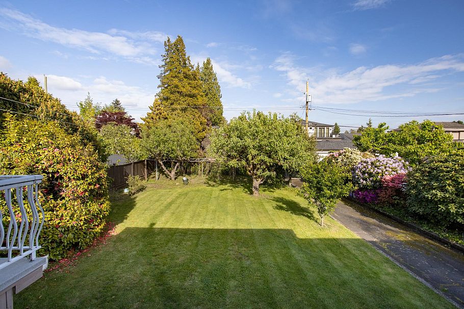 6836 Fremlin Street Vancouver, BC - 16