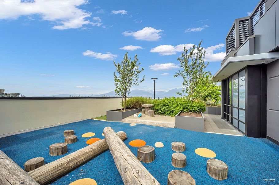 903 3996 Dumfries Street Vancouver, BC - 14