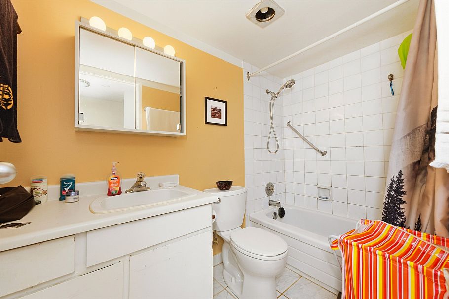 774 Millbank Vancouver, BC - 14