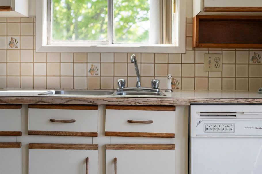 2798 E 24th Avenue Vancouver, BC - 17