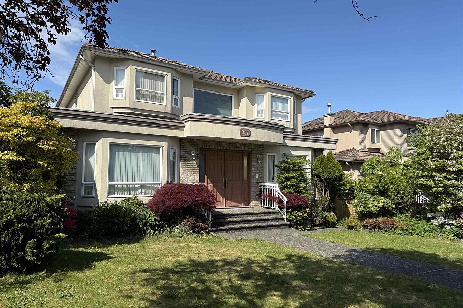 387 Talisman Avenue Vancouver, BC - 1